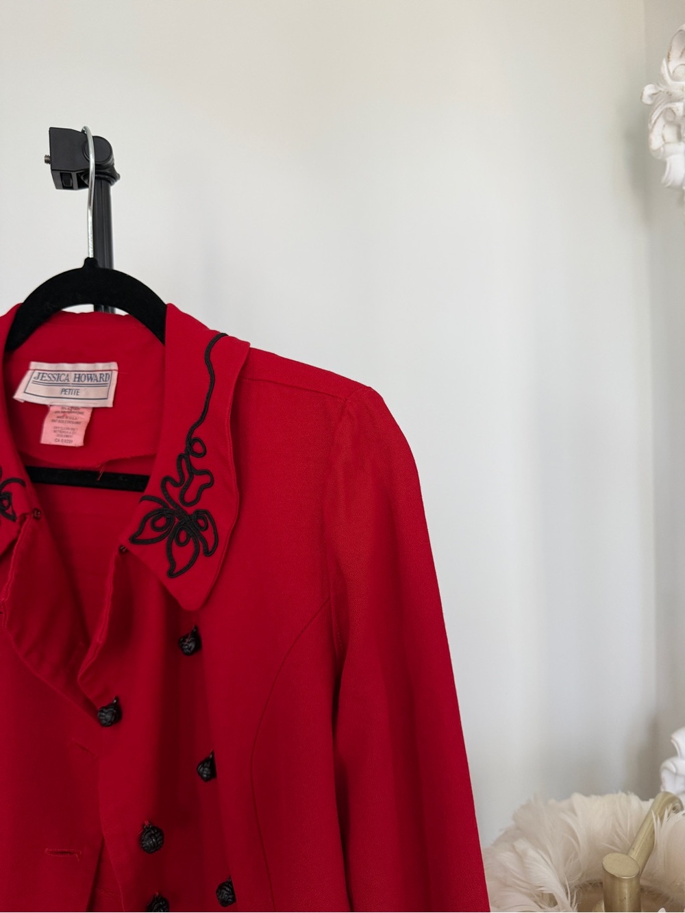 Vintage Jessica Howard Red Embroidered Cropped Jacket - Picture 15 of 16